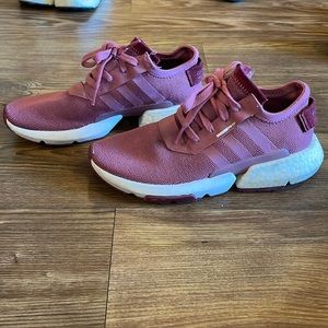 Adidas Tennis shoes - gently worn - womens size 8 - color red